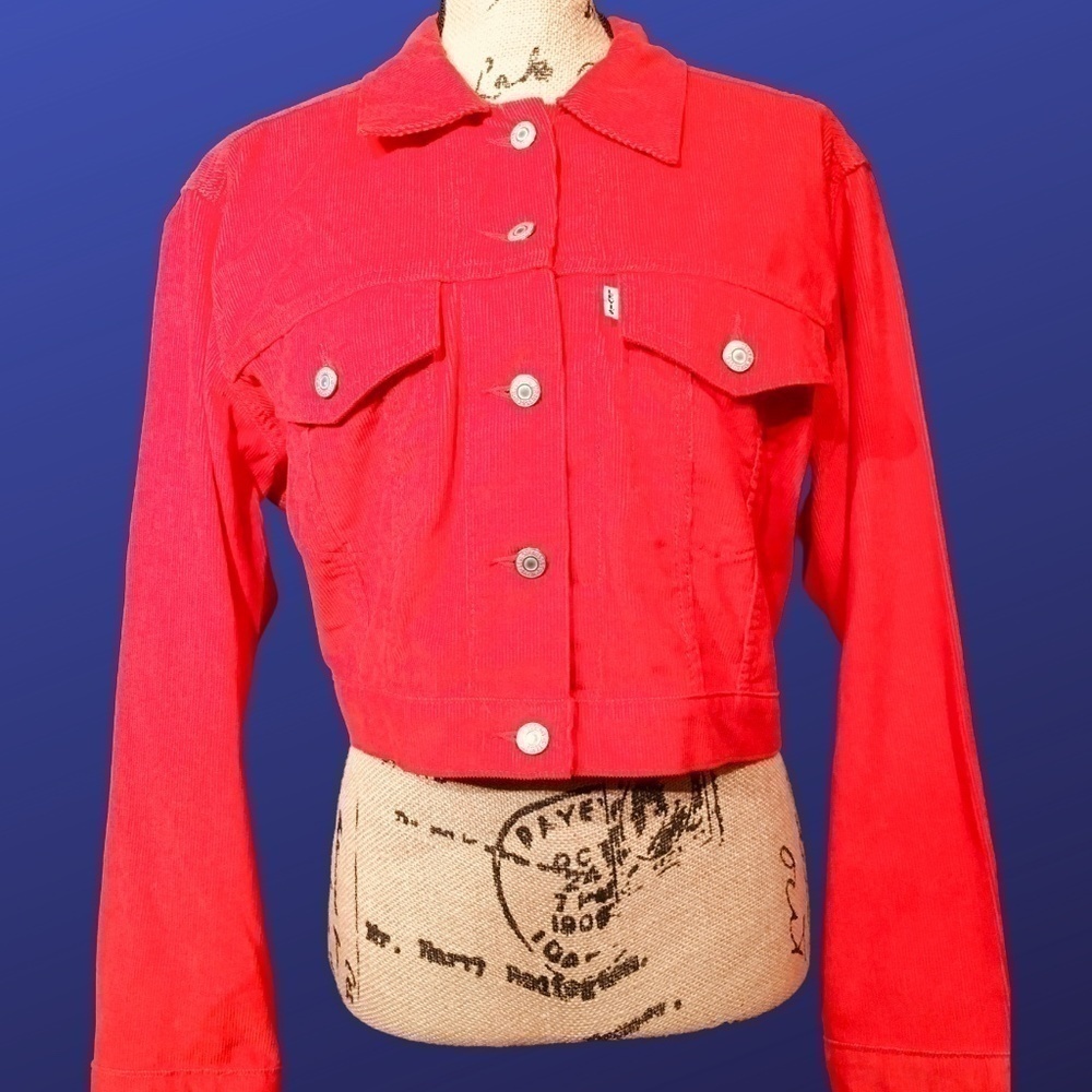 LEVI STRAUSS & CO. Original Trucker Jacket, CROPPED, RED CORDUROY, NWT, Size L